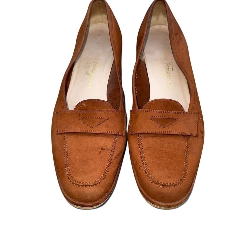 Salvatore Ferragamo Women's Brown Suede Penny Loafers Size 8 AAAA Narrow Slip-On - Picture 1 of 10